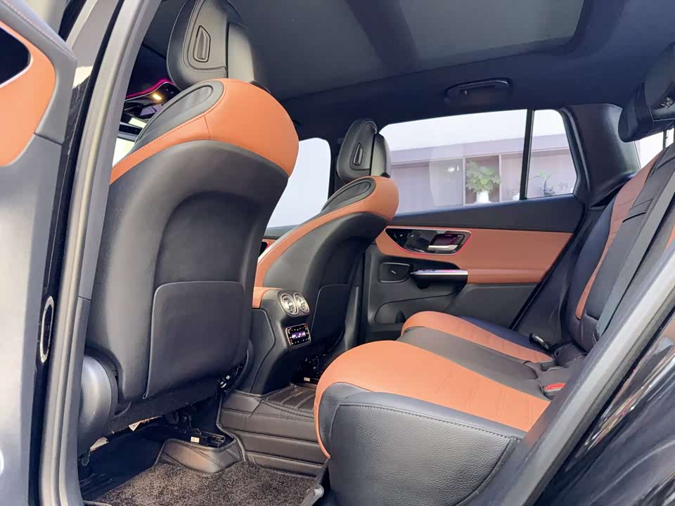 Mercedes-Benz GLC Mercedes-Benz GLC