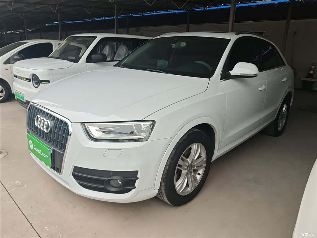 Audi Q3, 2015 1