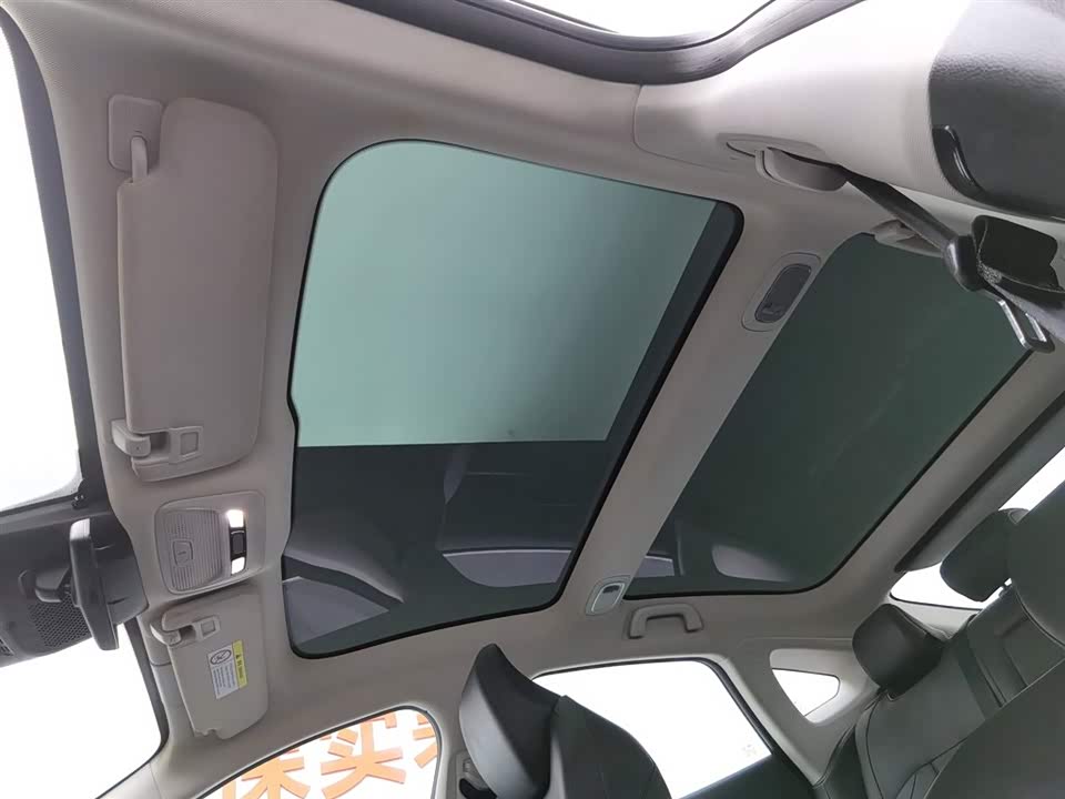 XPENG P7
