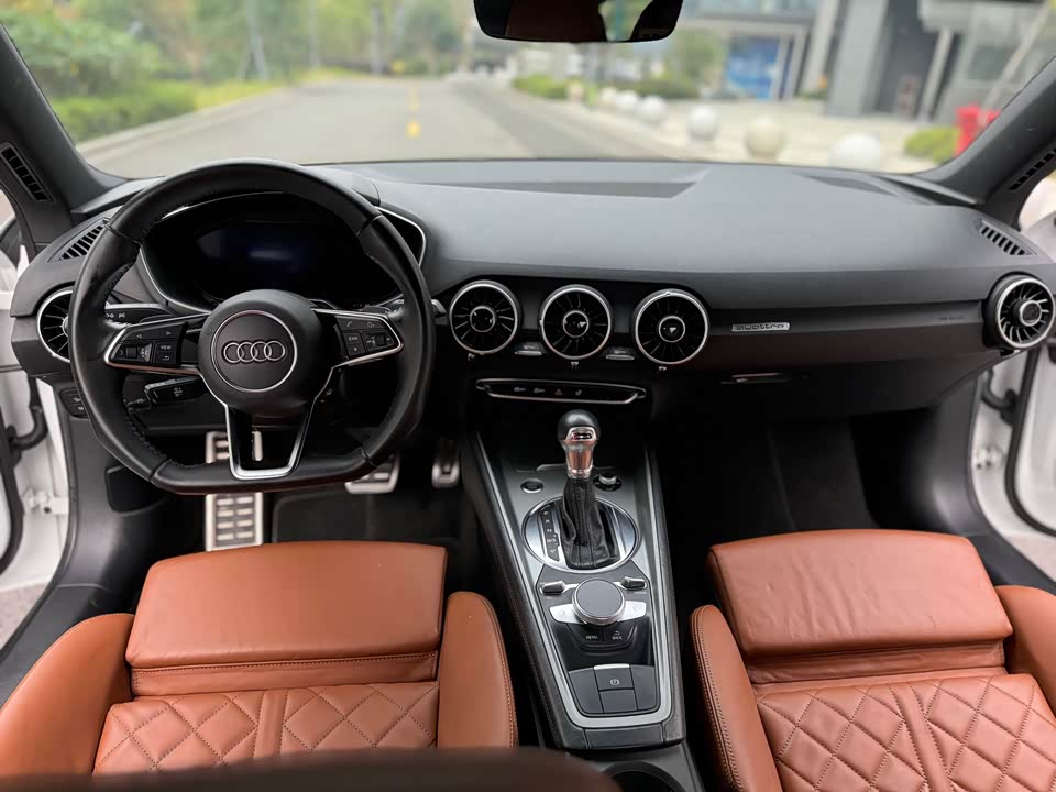 Audi TT