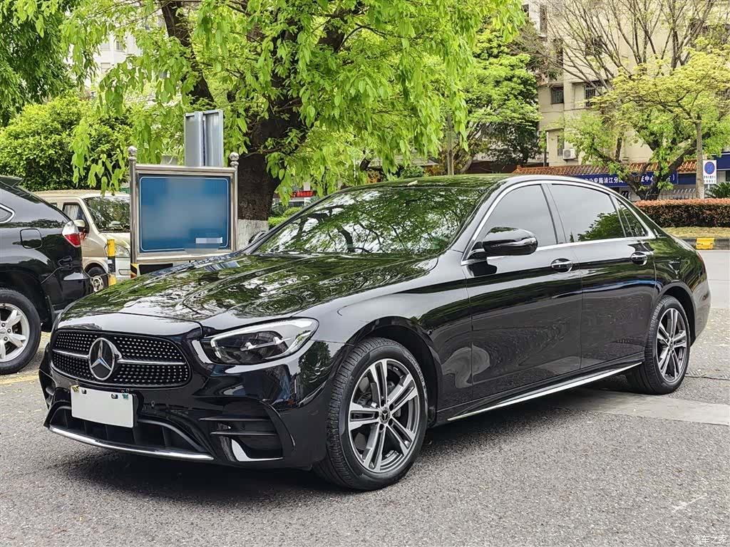 Mercedes-Benz E-Class, 2022 2