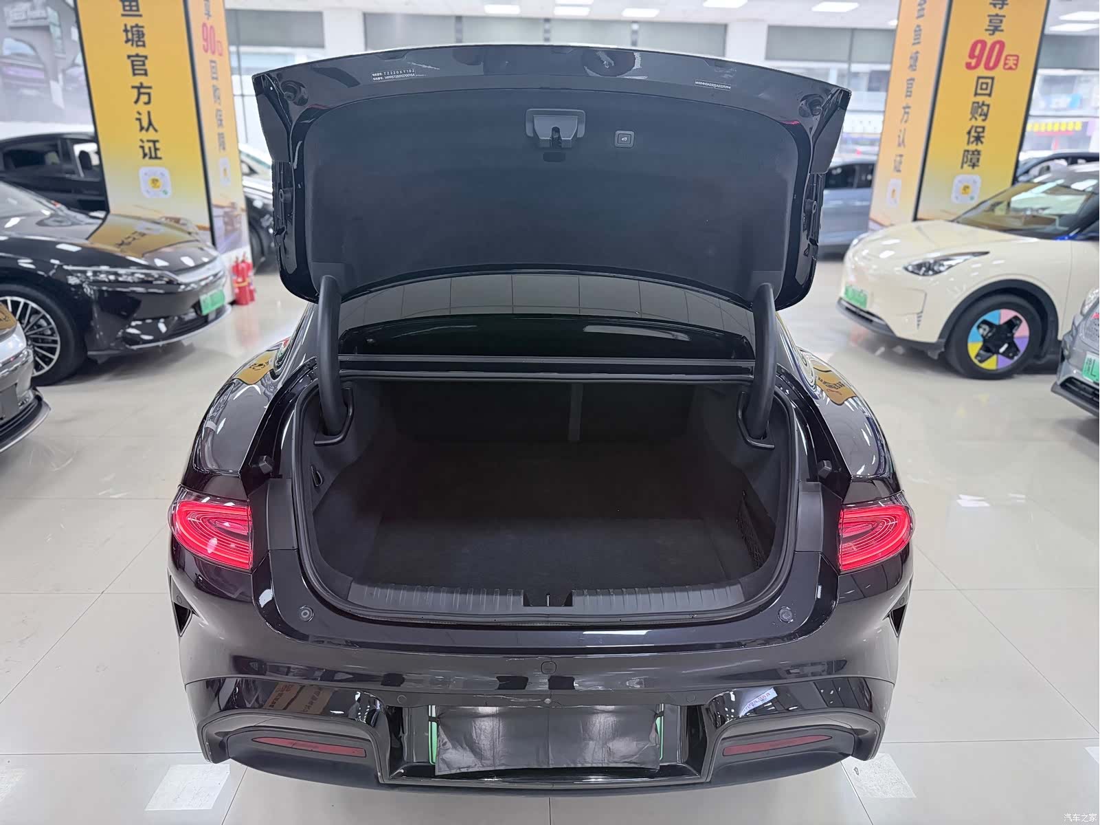 Xiaomi SU7, 2025 10