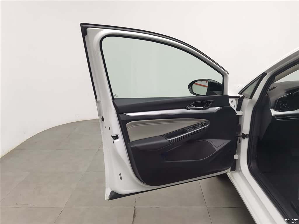 Volkswagen Golf, 2021 8