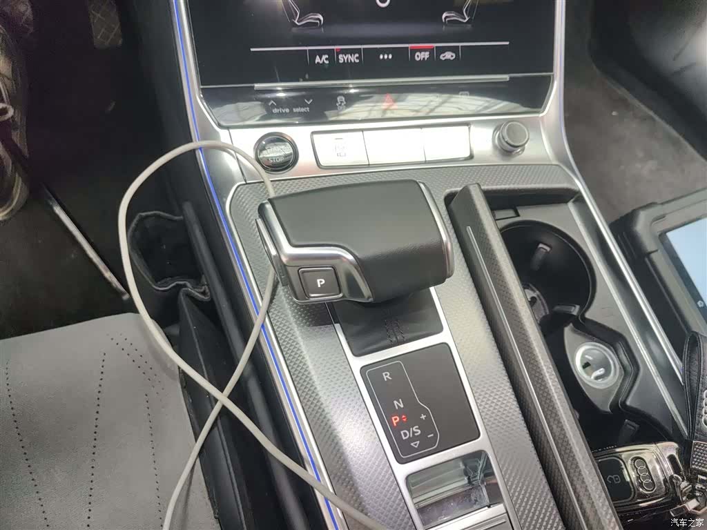 Audi A6L, 2024 14