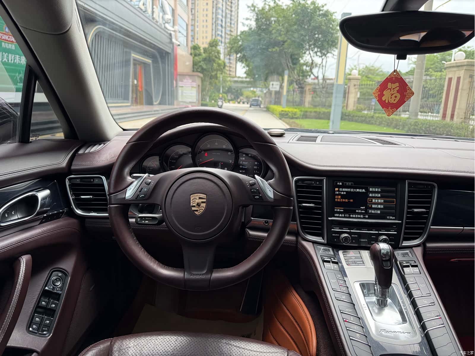 Porsche Panamera, 2012 21
