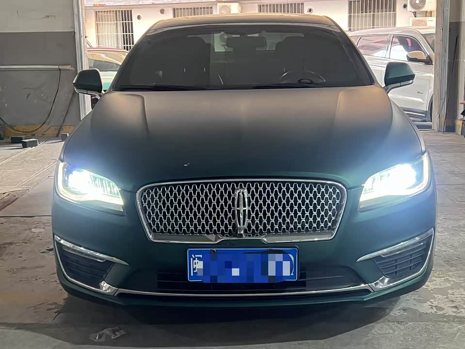 Lincoln MKZ