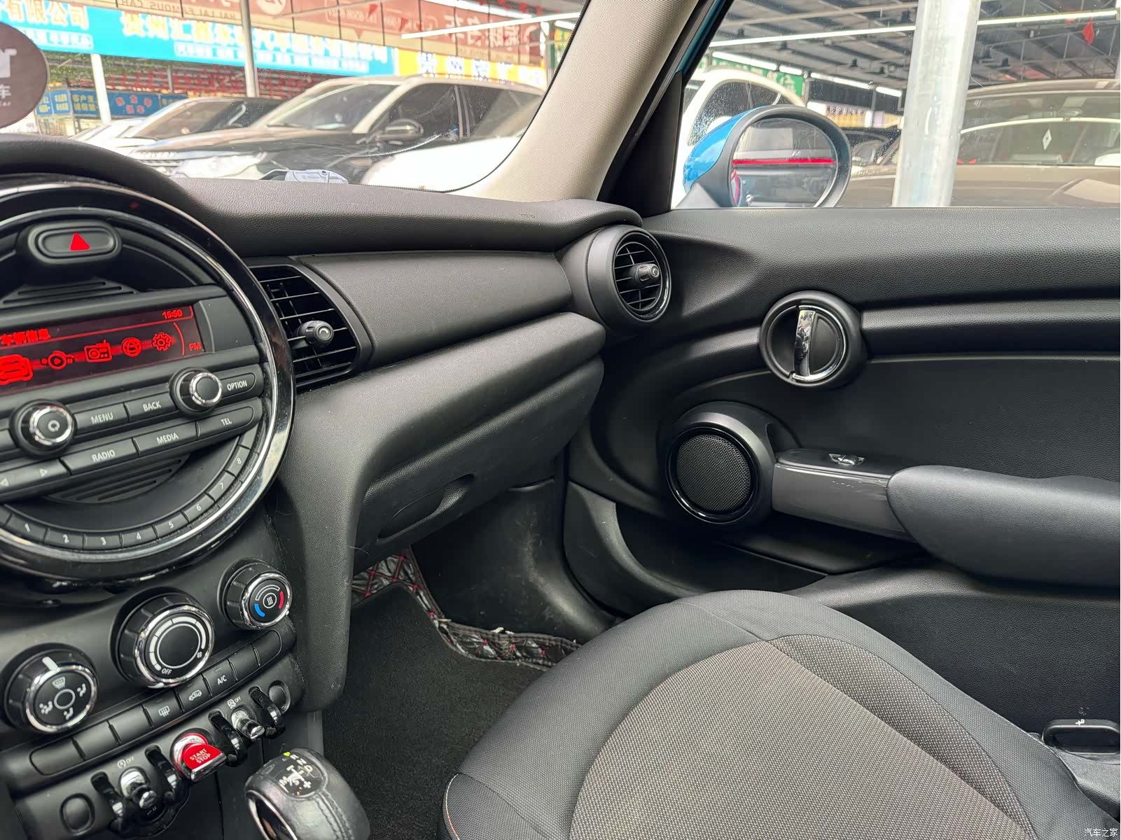 Mini ONE, 2015 7