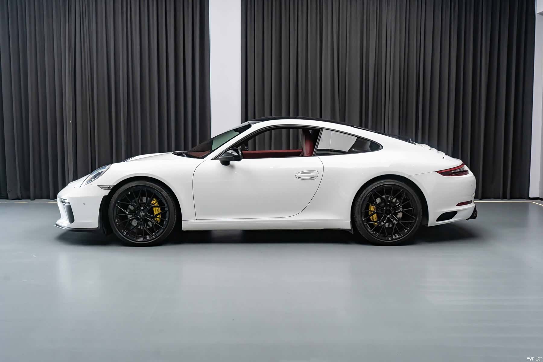 Porsche 911, 2015 3