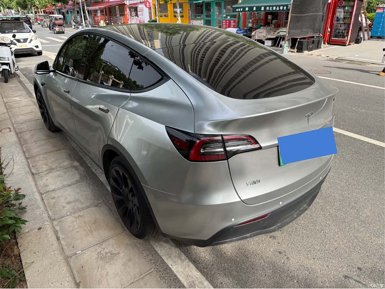 Tesla Model Y, 2021 7