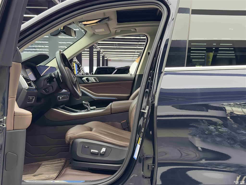BMW X5, 2021 6