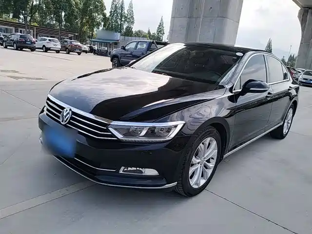 Volkswagen Magotan 2019 — купить из Китая под заказ