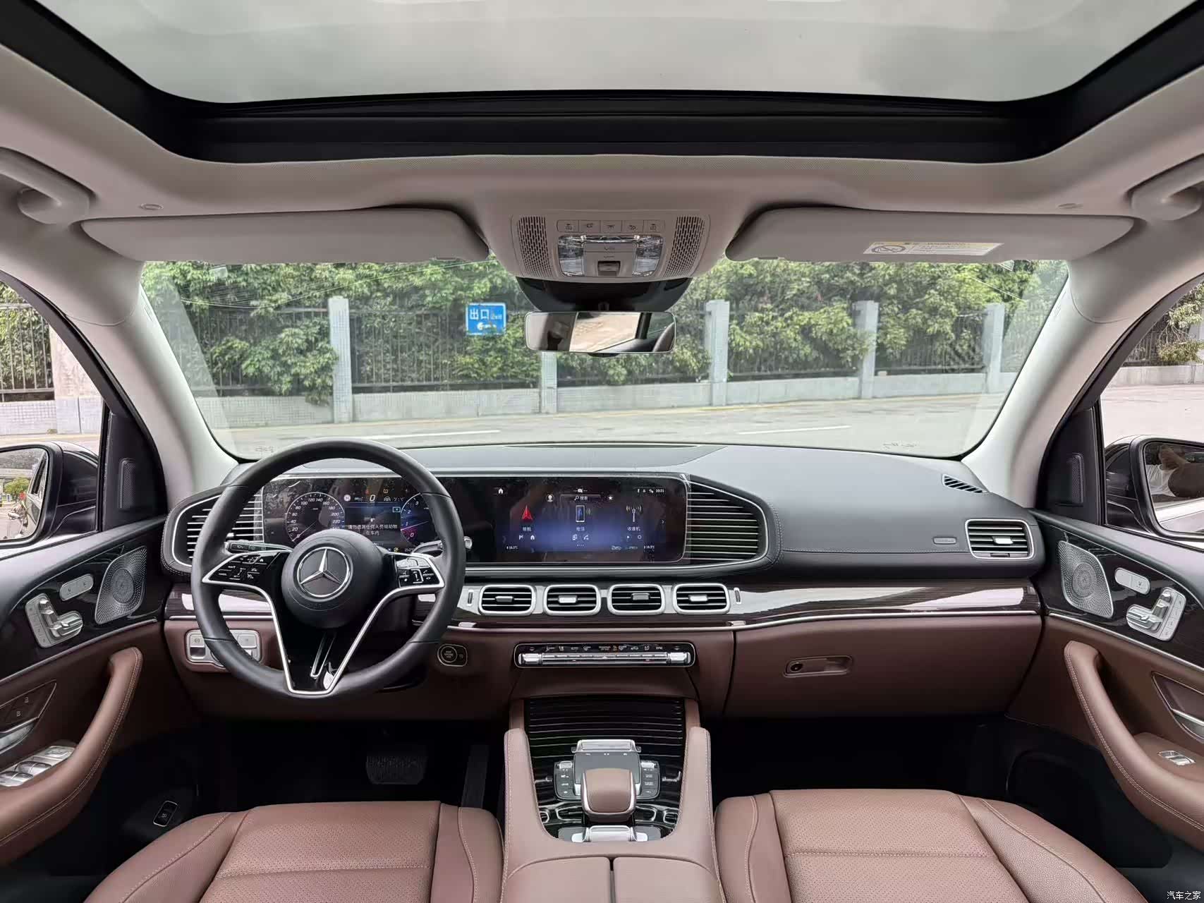 Mercedes-Benz GLE, 2024 6