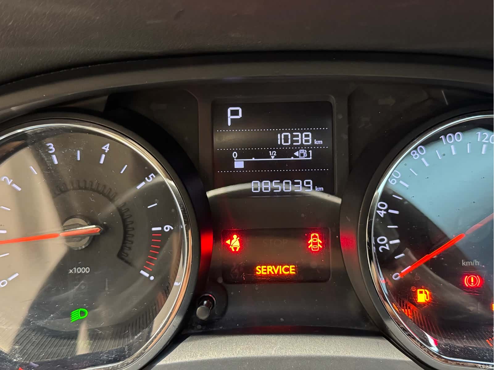 Citroen C3-XR, 2016 14