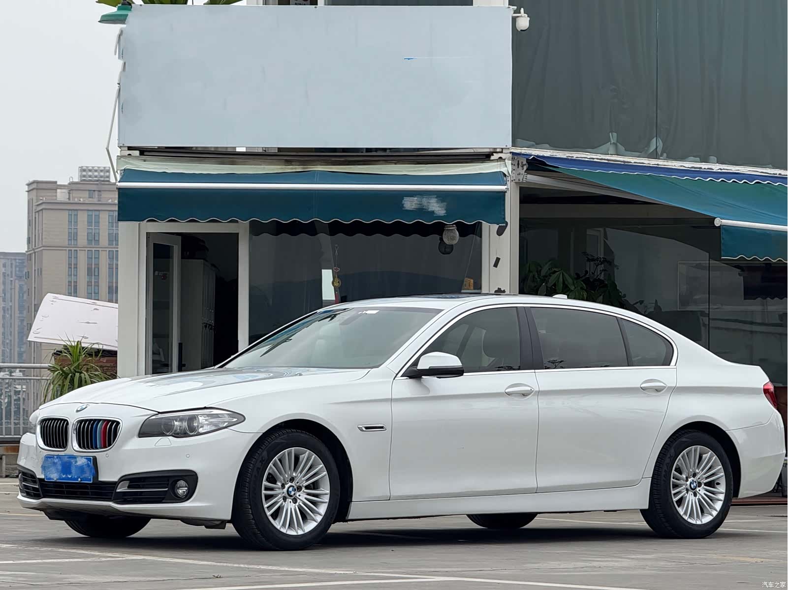 BMW 5 Series, 2015 1
