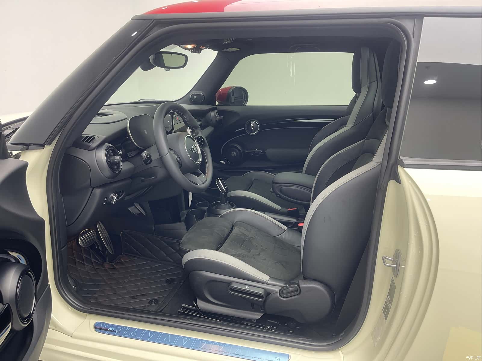 Mini Cooper, 2022 14