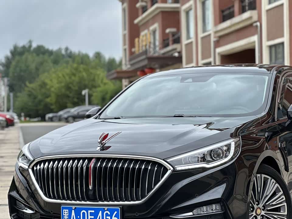 Hongqi H5