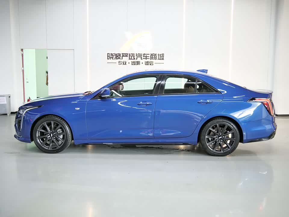 Cadillac CT4