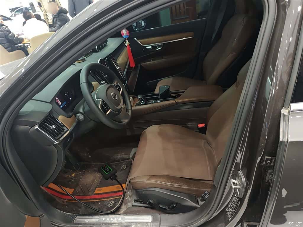 Volvo S90, 2025 15