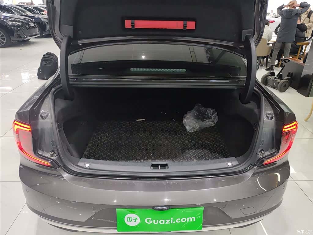 Volvo S90, 2025 19