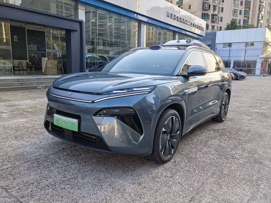 BYD Tang L L 2025 DM 175KM