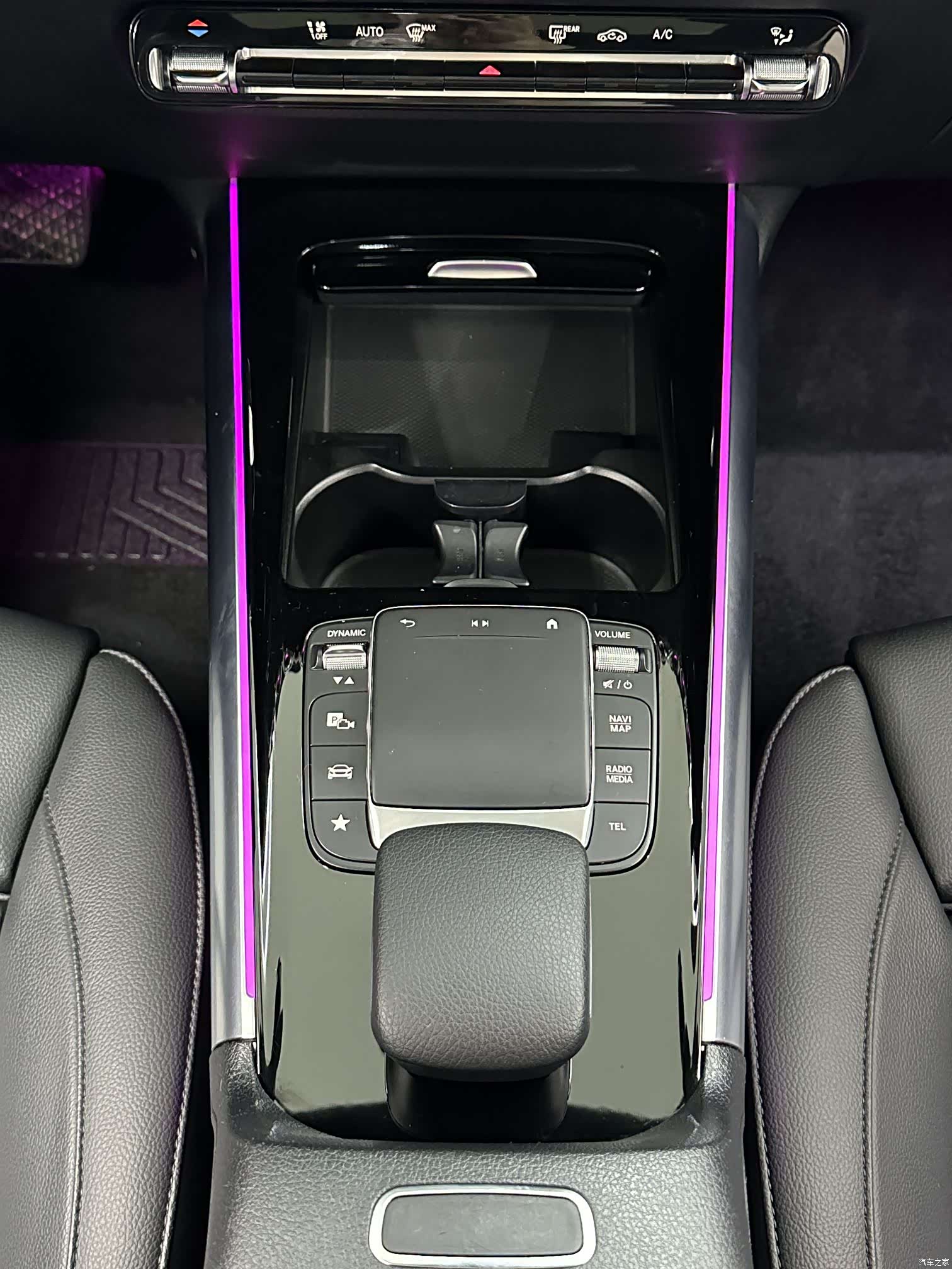 Mercedes-Benz GLA, 2022 18