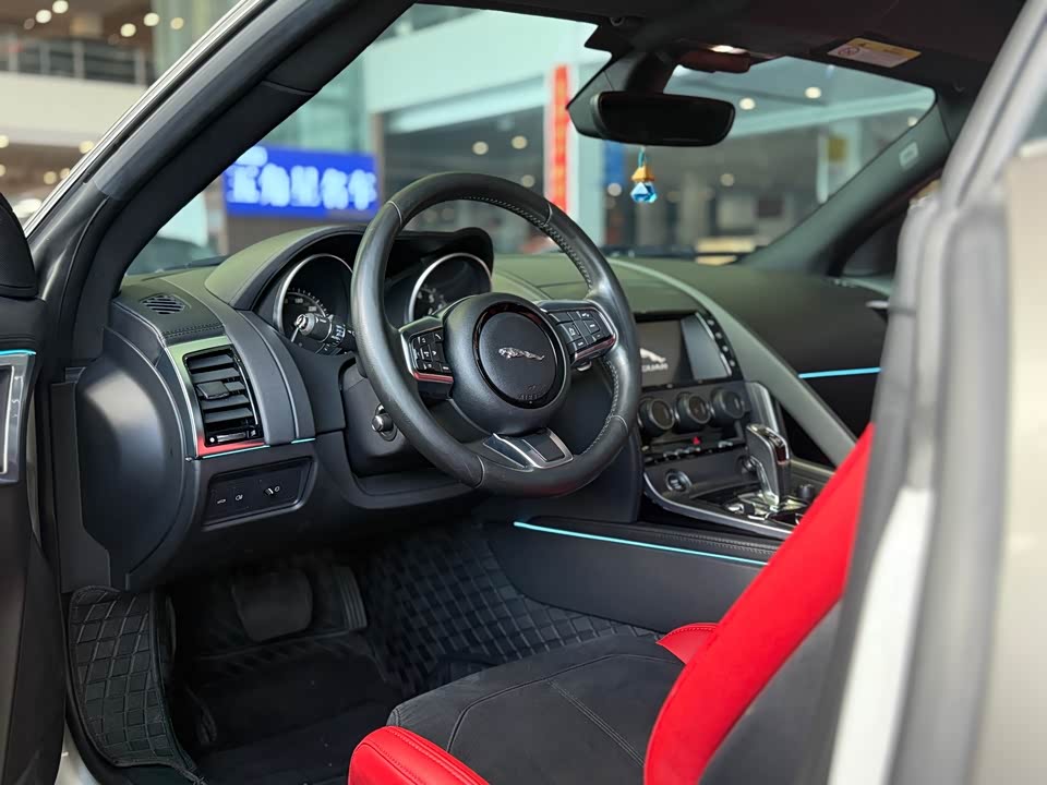 Jaguar F-TYPE Jaguar F-TYPE