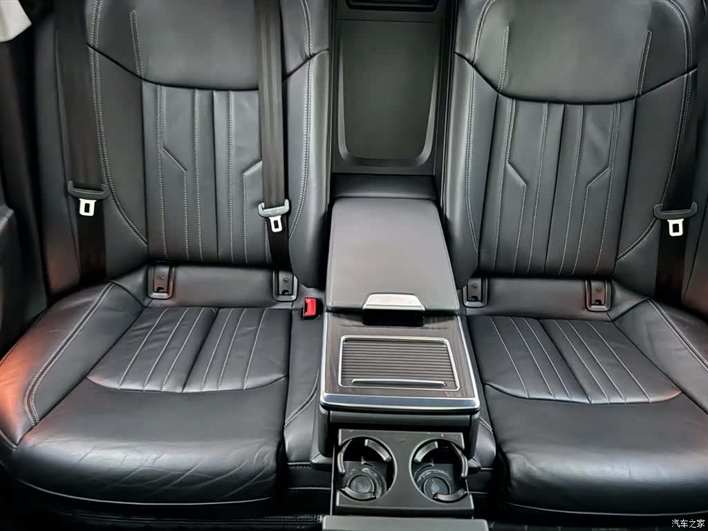 Audi A6L, 2023 7