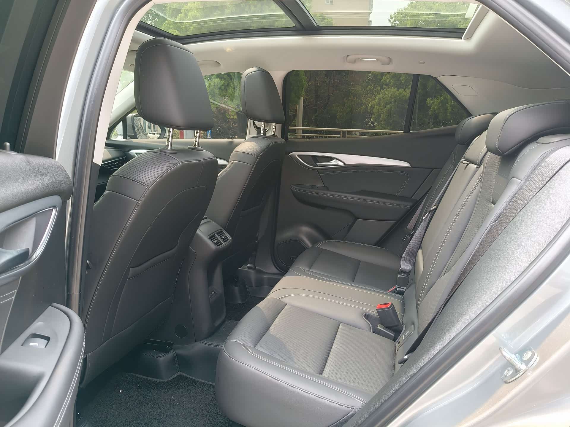 Buick Envision, 2025 9