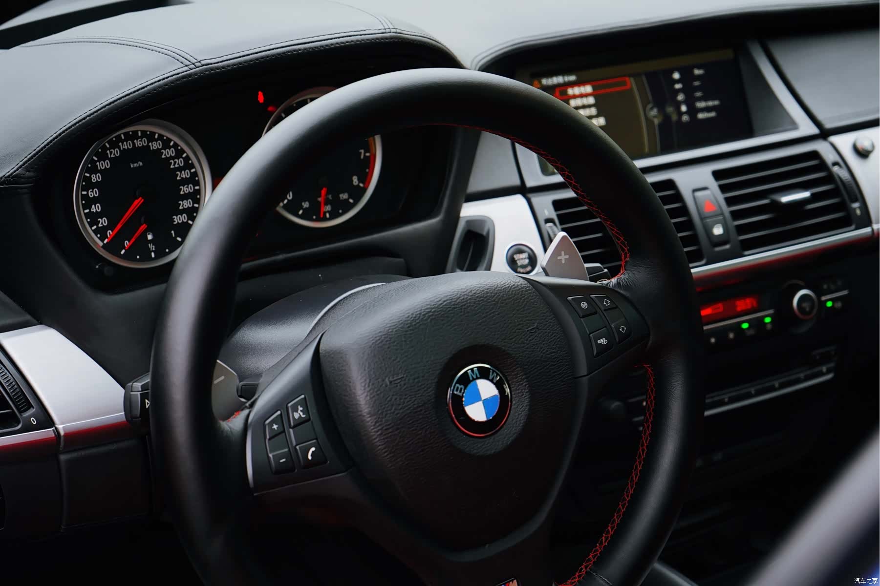 BMW X6, 2013 7