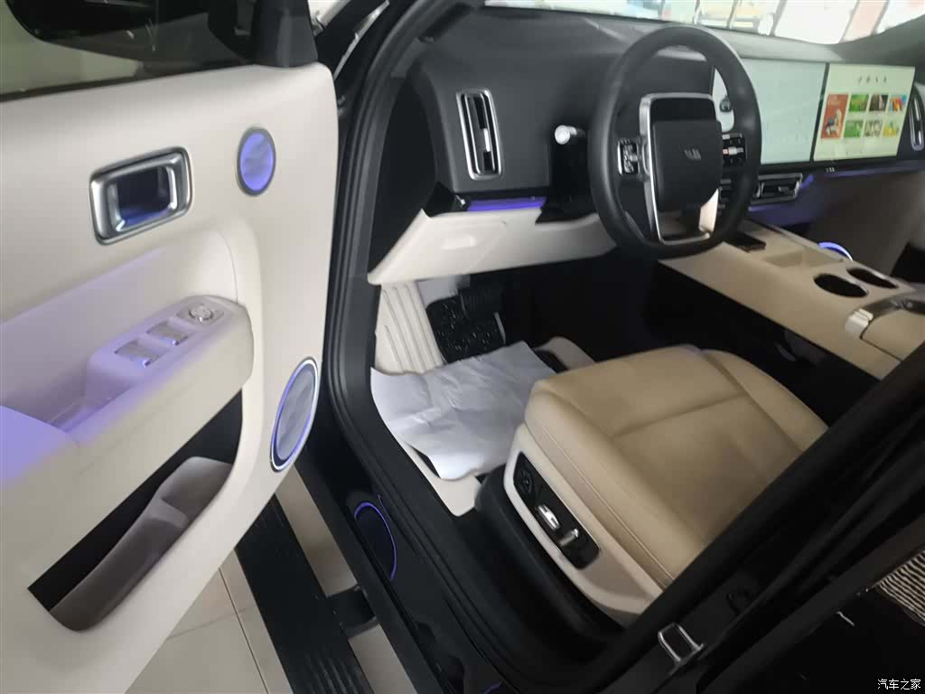 Li Auto L9, 2025 15