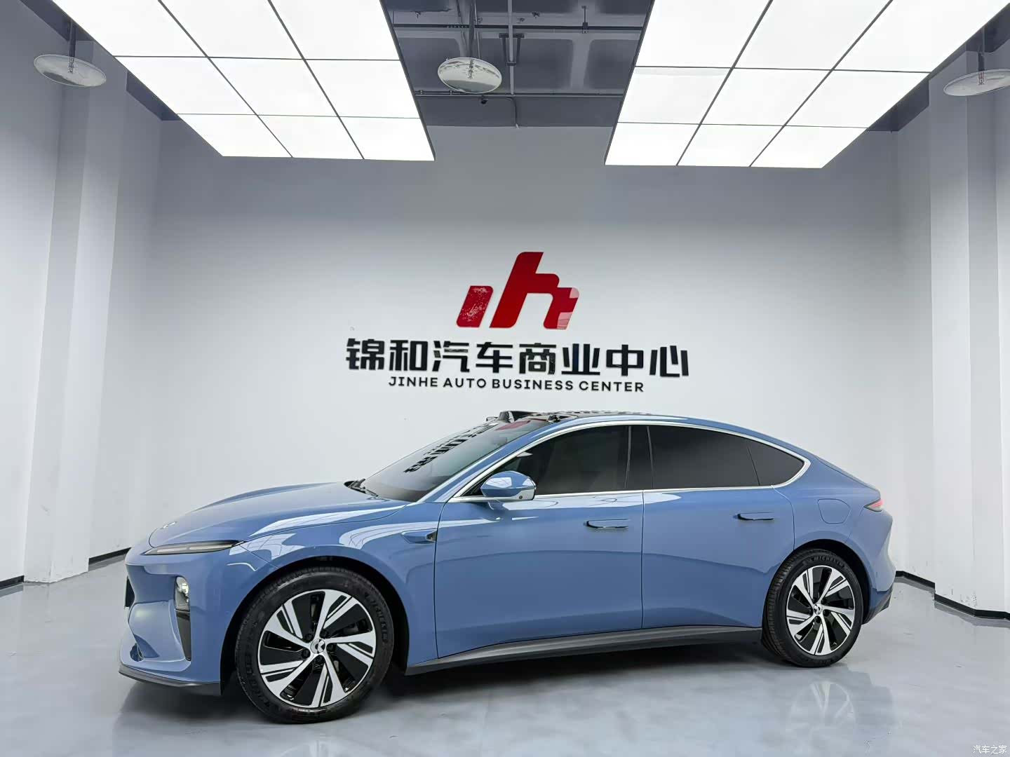 NIO ET5, 2025 все фото