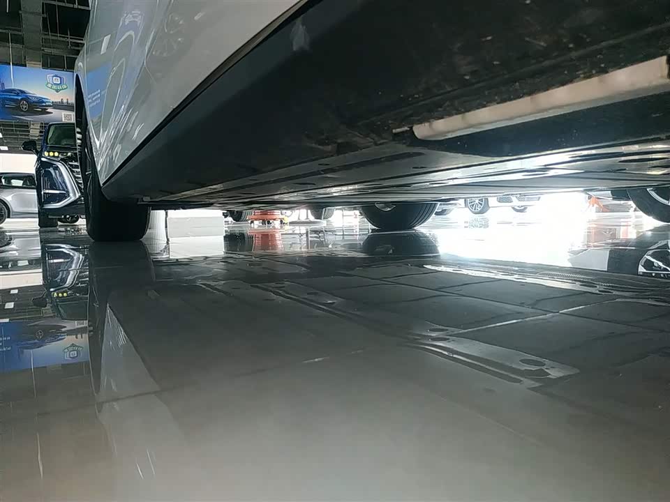 BYD Qin L BYD Qin L