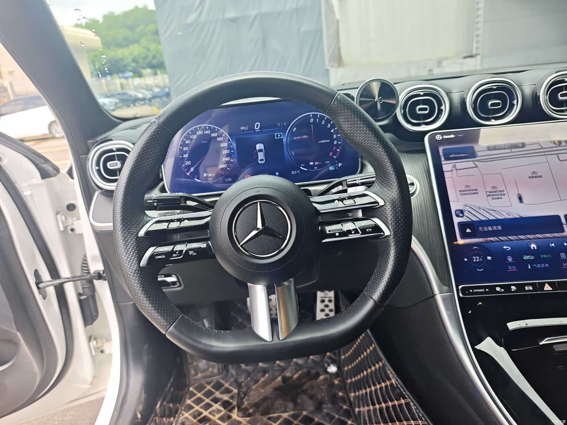 Mercedes-Benz C-Class, 2023 11