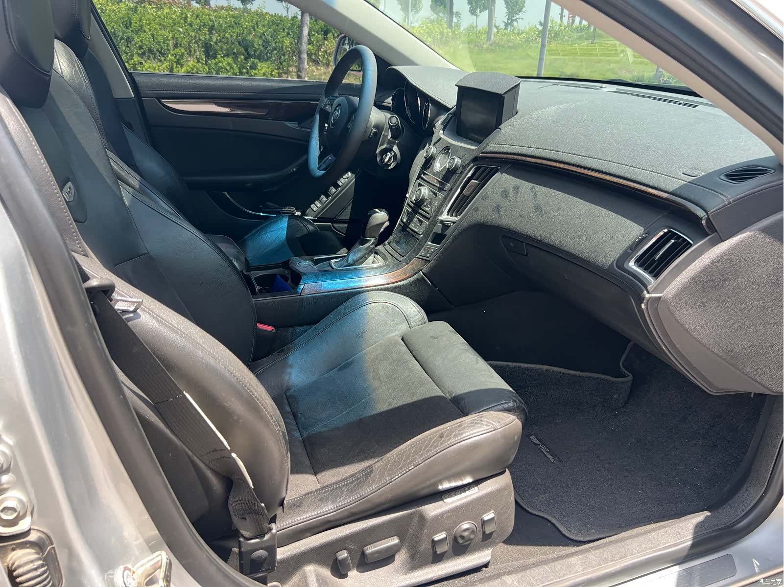 Cadillac CTS, 2011 16