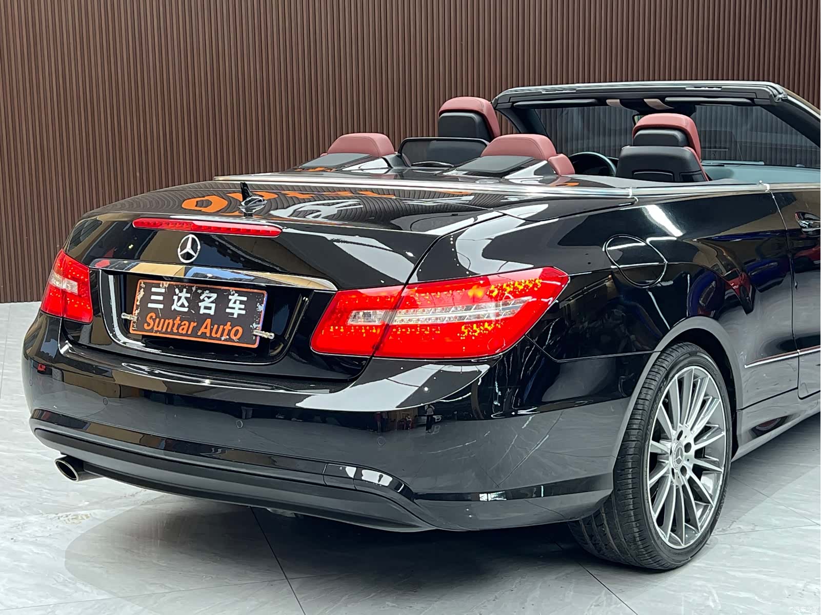 Mercedes-Benz E-Class, 2014 19