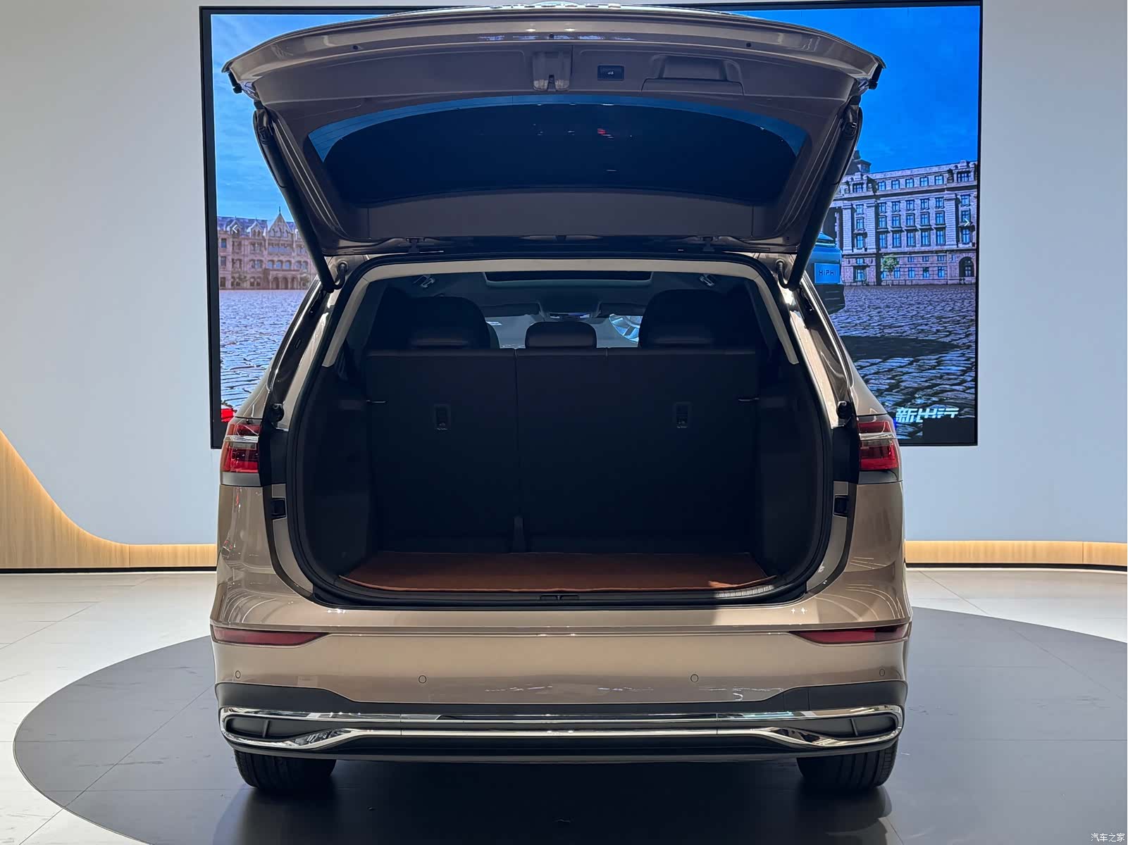 Volkswagen Viloran, 2021 26