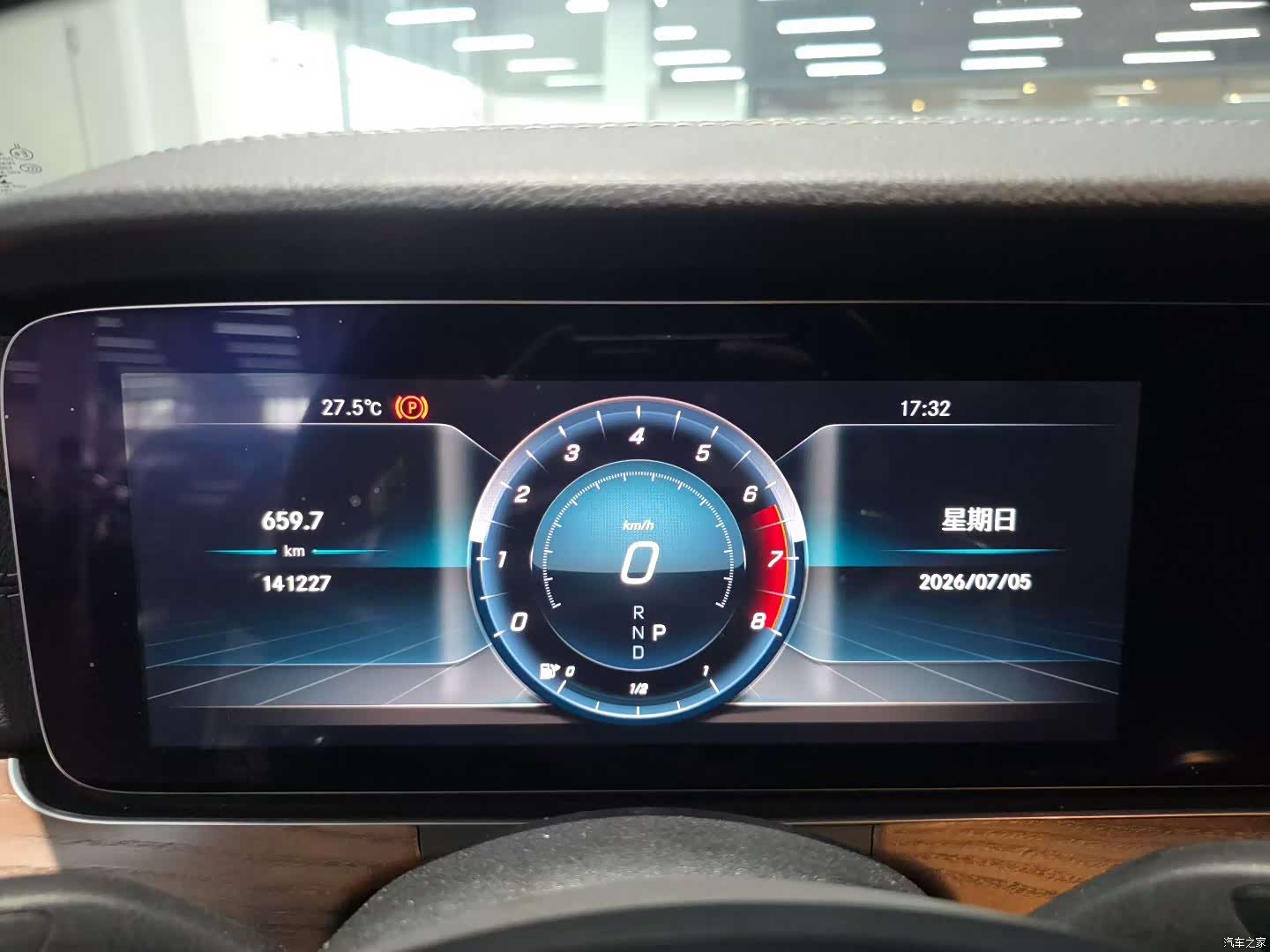 Mercedes-Benz E-Class, 2018 4