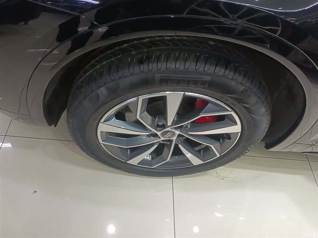 Audi Q5L, 2024 25