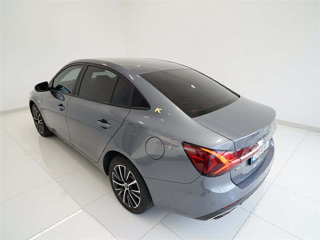 Roewe i5, 2022 6