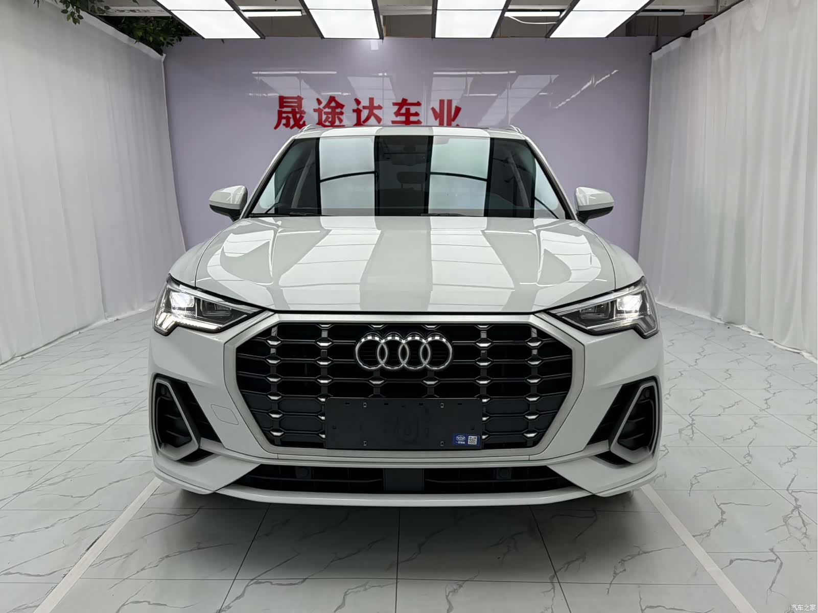 Audi Q3, 2022 2