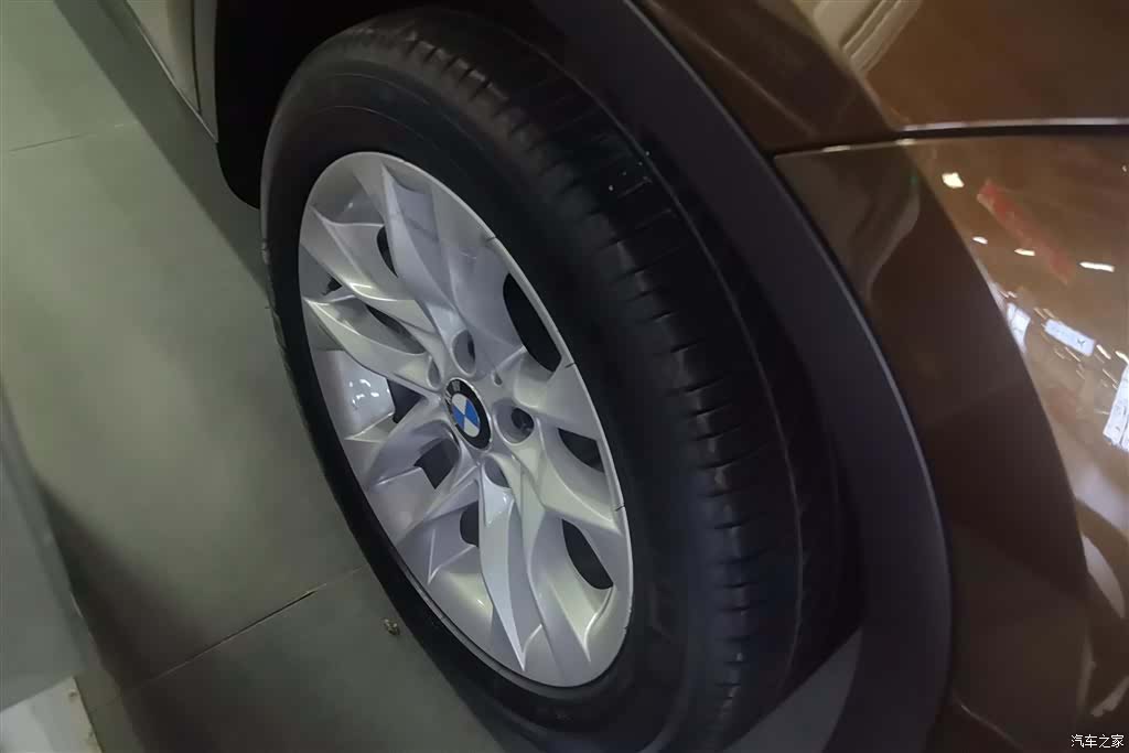 BMW X1, 2015 6