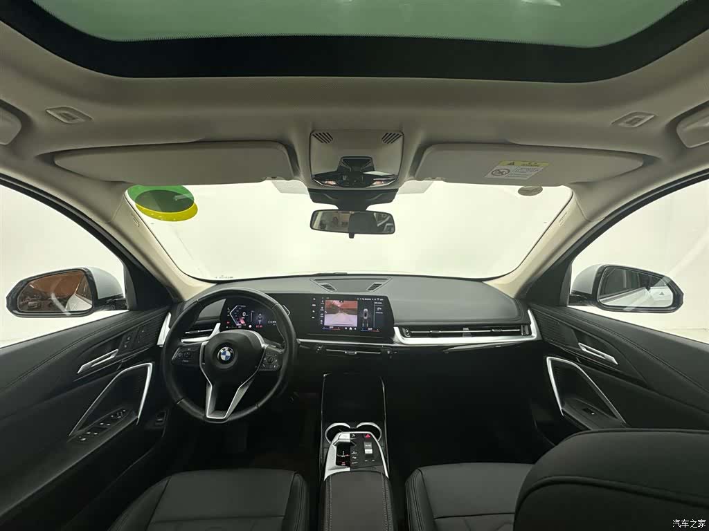 BMW X1, 2023 10