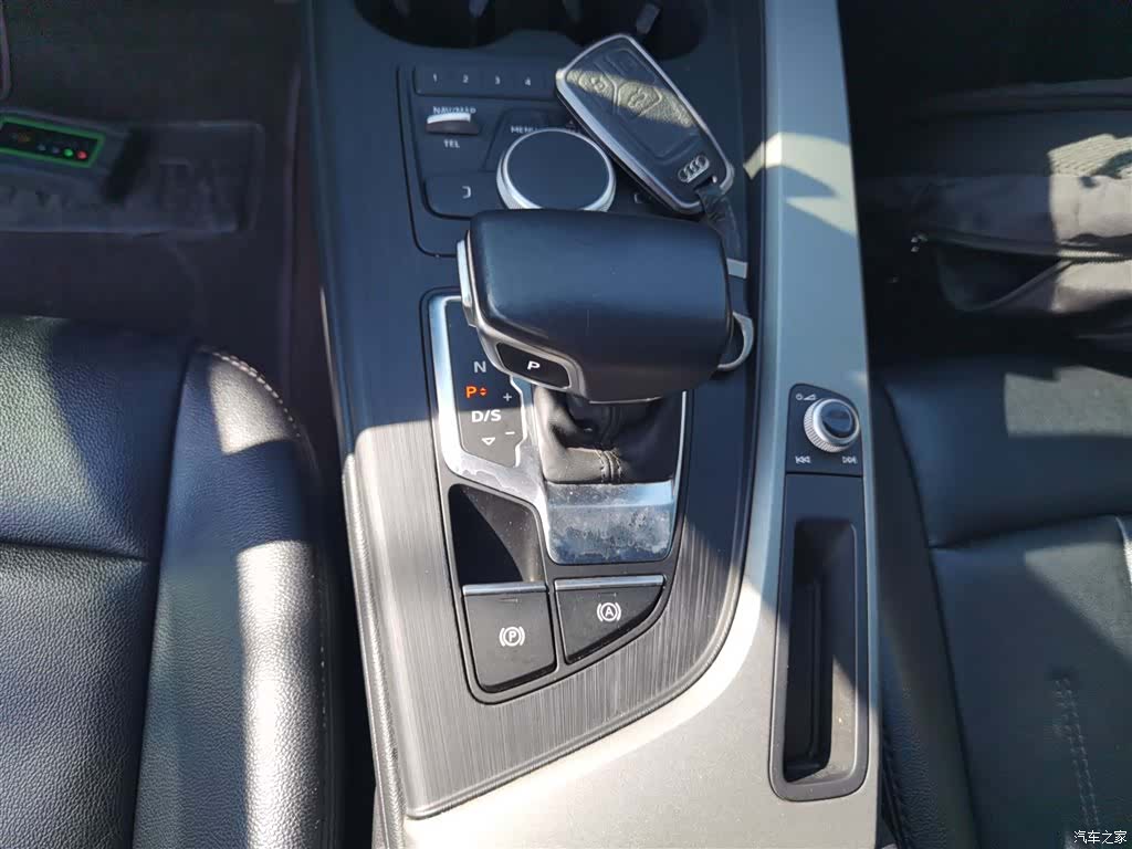 Audi A4L, 2019 10
