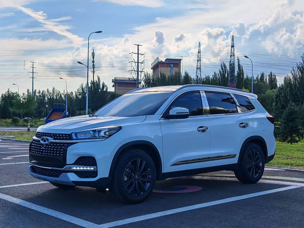 Chery Tiggo 8