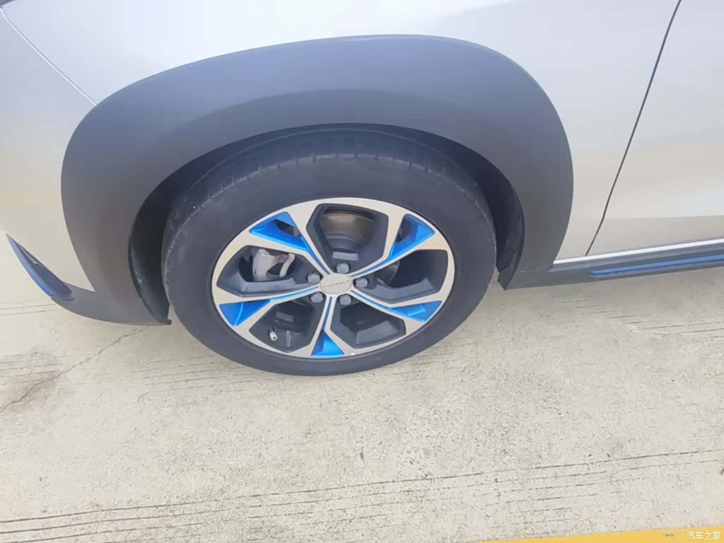 Lynk & Co 01, 2020 23