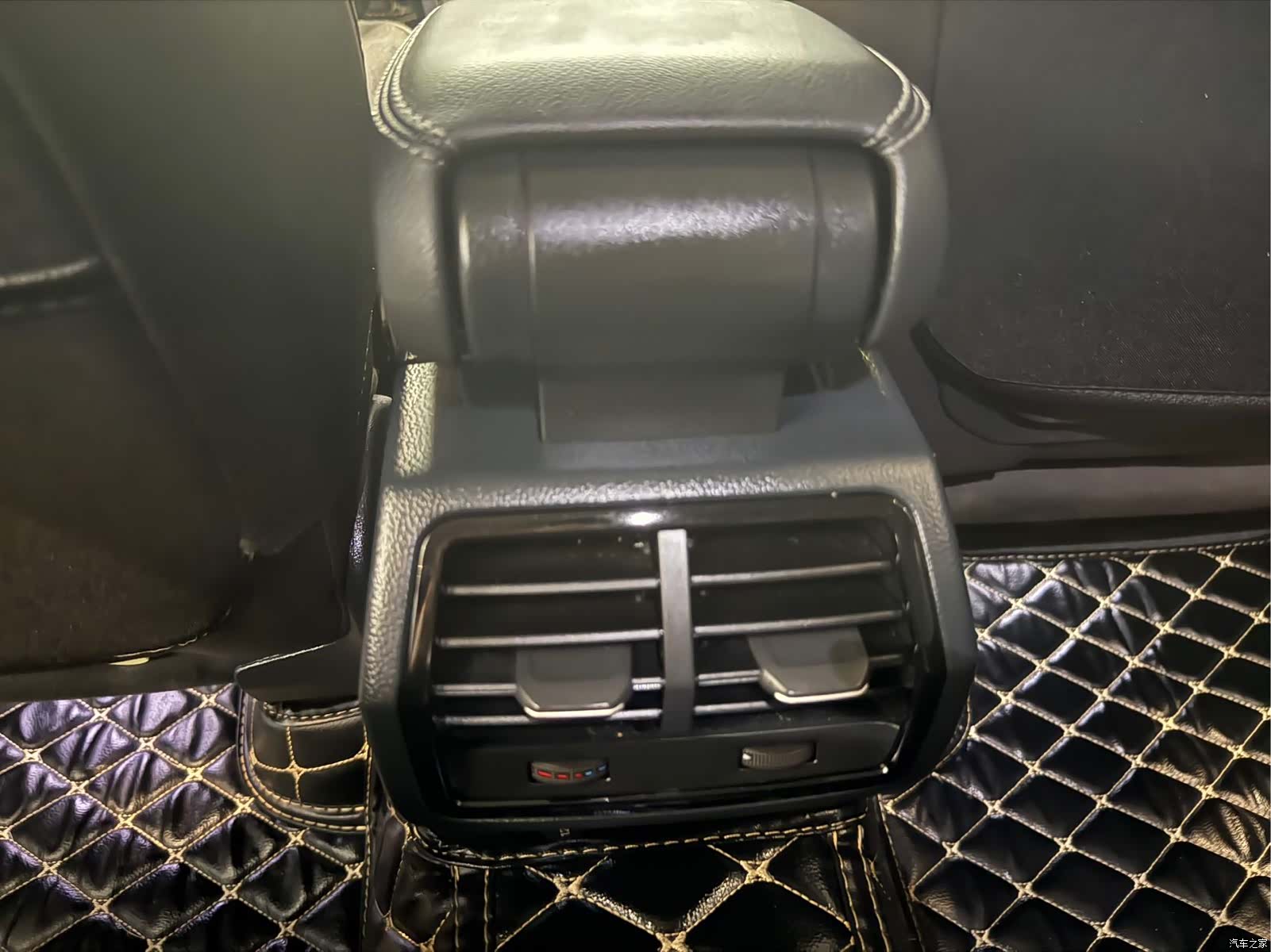Audi Q3, 2022 17