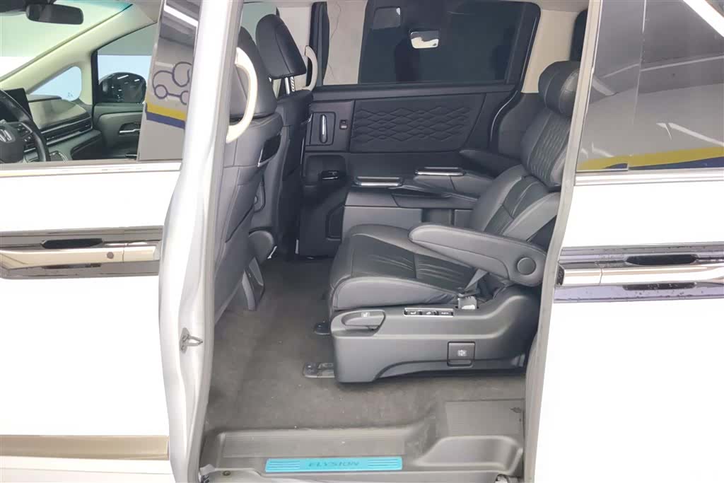 Honda Elysion, 2024 11