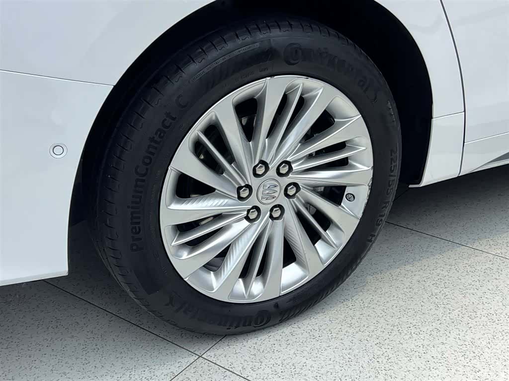 Buick Century, 2024 35
