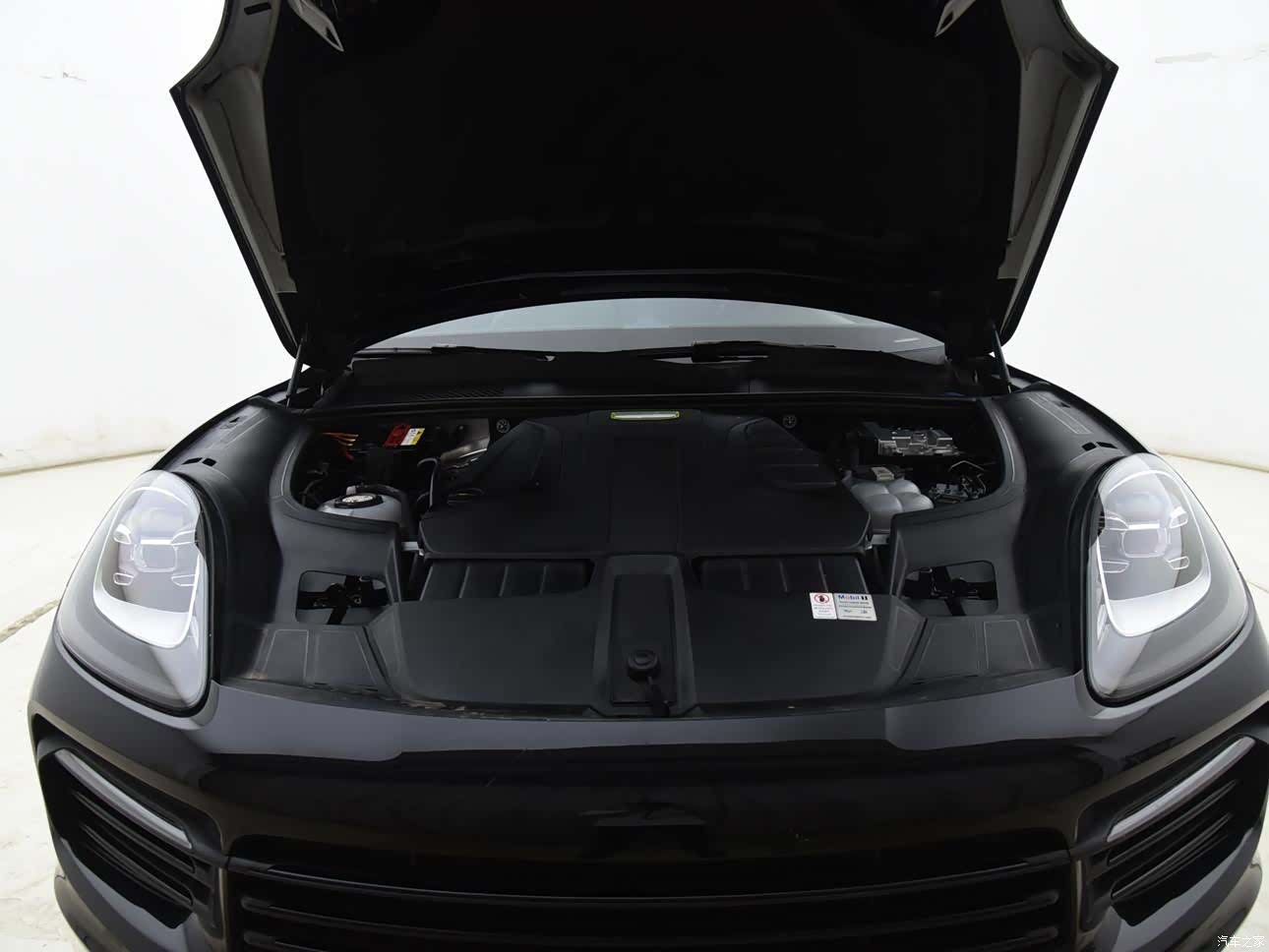Porsche Cayenne, 2020 8