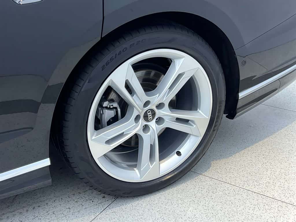 Audi A8L, 2023 29